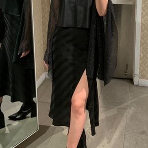 3/$30!! Size small, silky stripe skirt